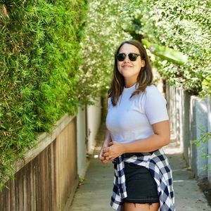 Meet your Posher, Sierra